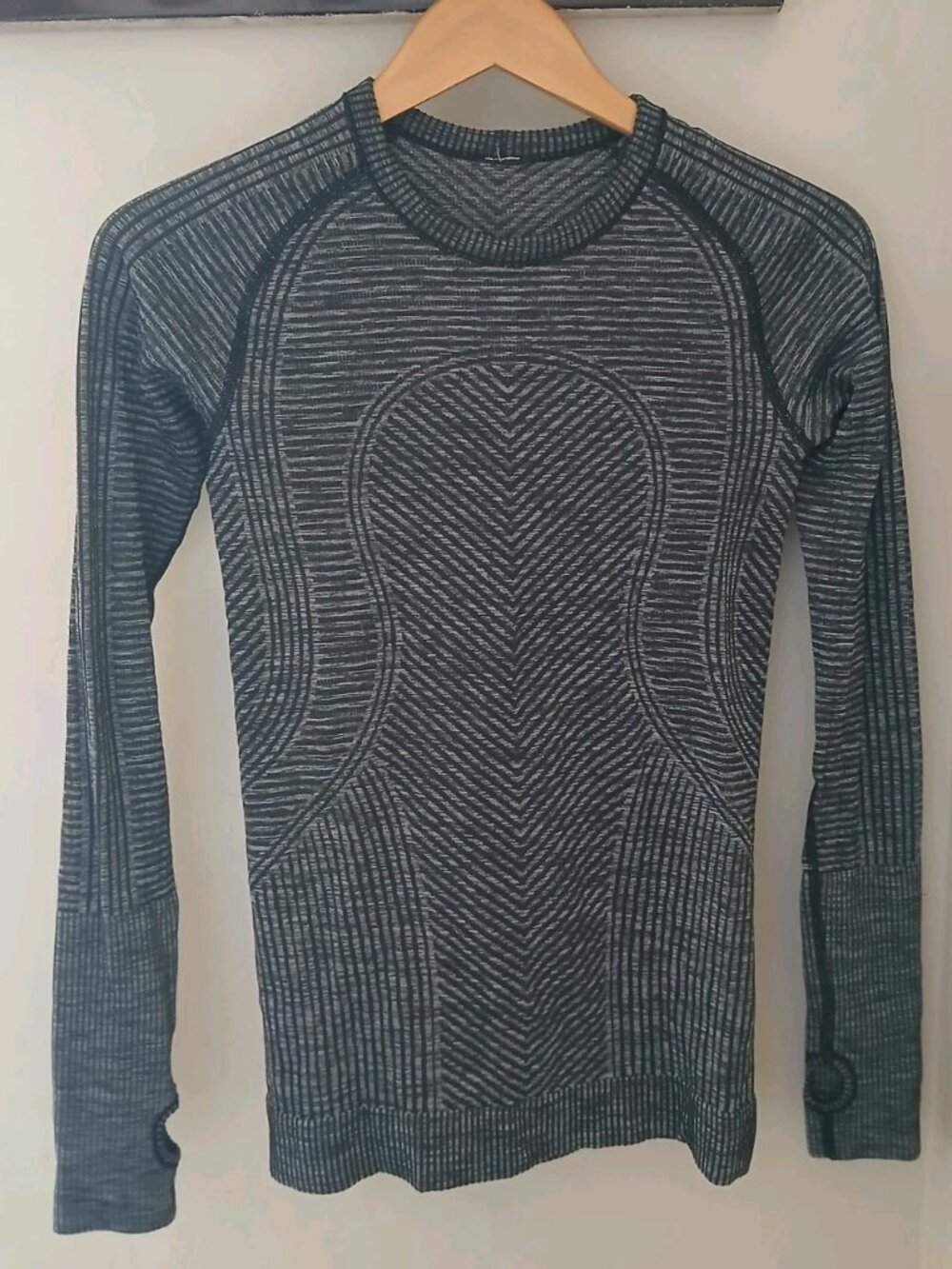Lululemon Restless Pullover Top